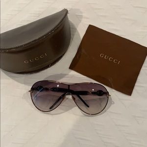 Gucci aviator sunglasses